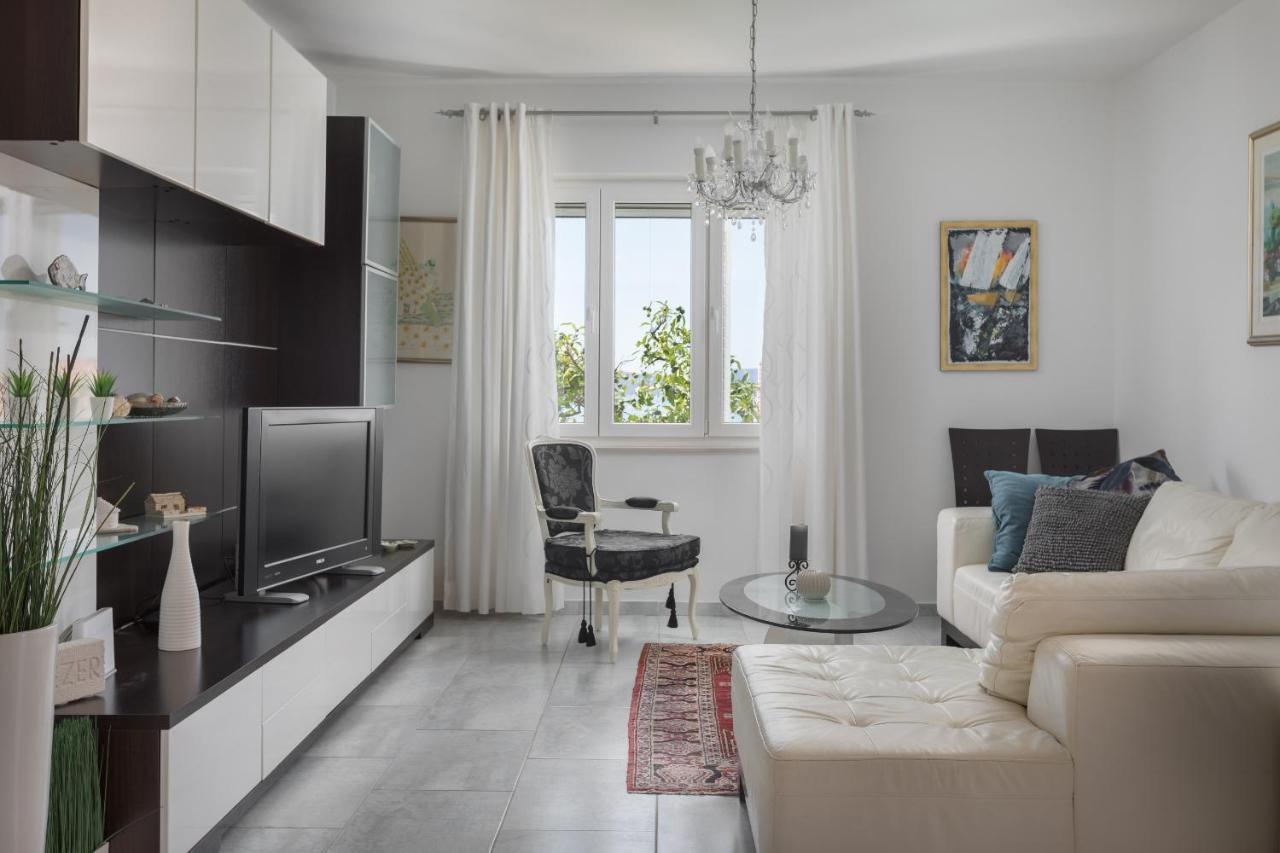 Villa Old Olive, 3Lovelyvillas Podgora Eksteriør billede