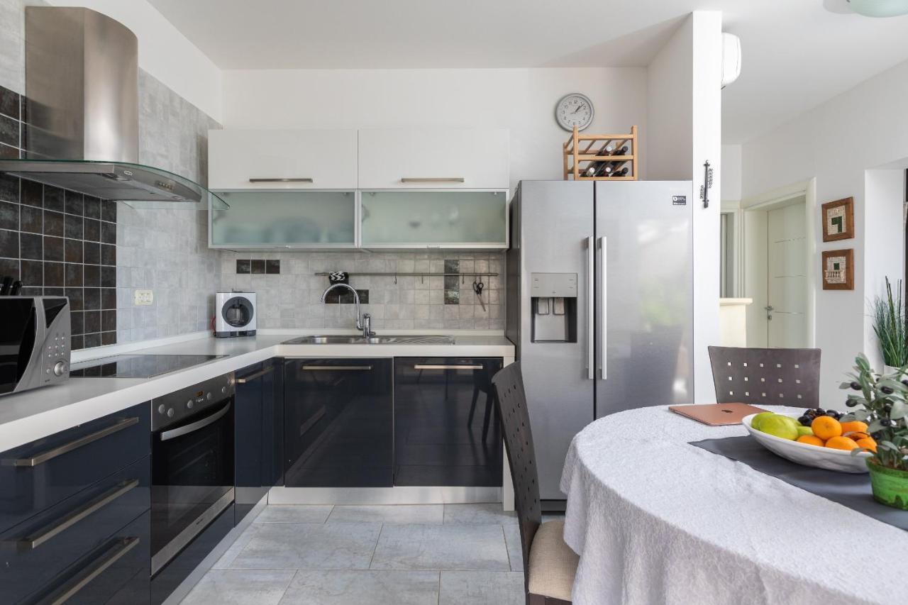 Villa Old Olive, 3Lovelyvillas Podgora Eksteriør billede